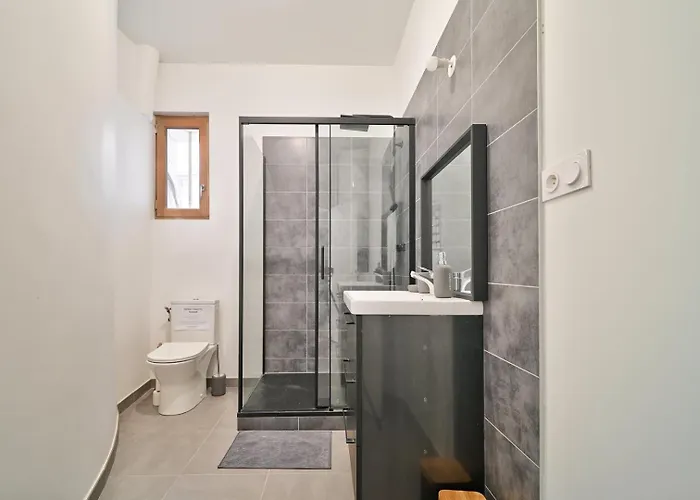 In The Heart Of Nimes' Historic Center Apartamento Nimes